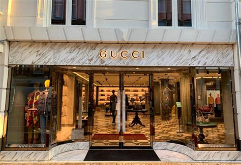 pc hooftstraat gucci winkel|gucci shop amsterdam.